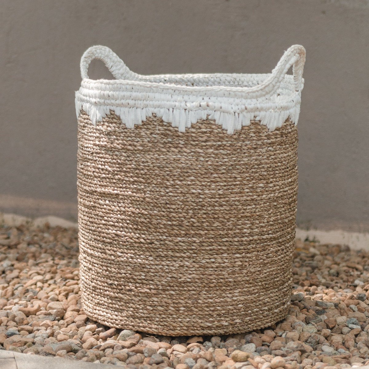 Large Laundry Basket Round Storage Basket Plant Basket Woven from Natural Fibres NIAS white (2 sizes) - CozyVibe.eu